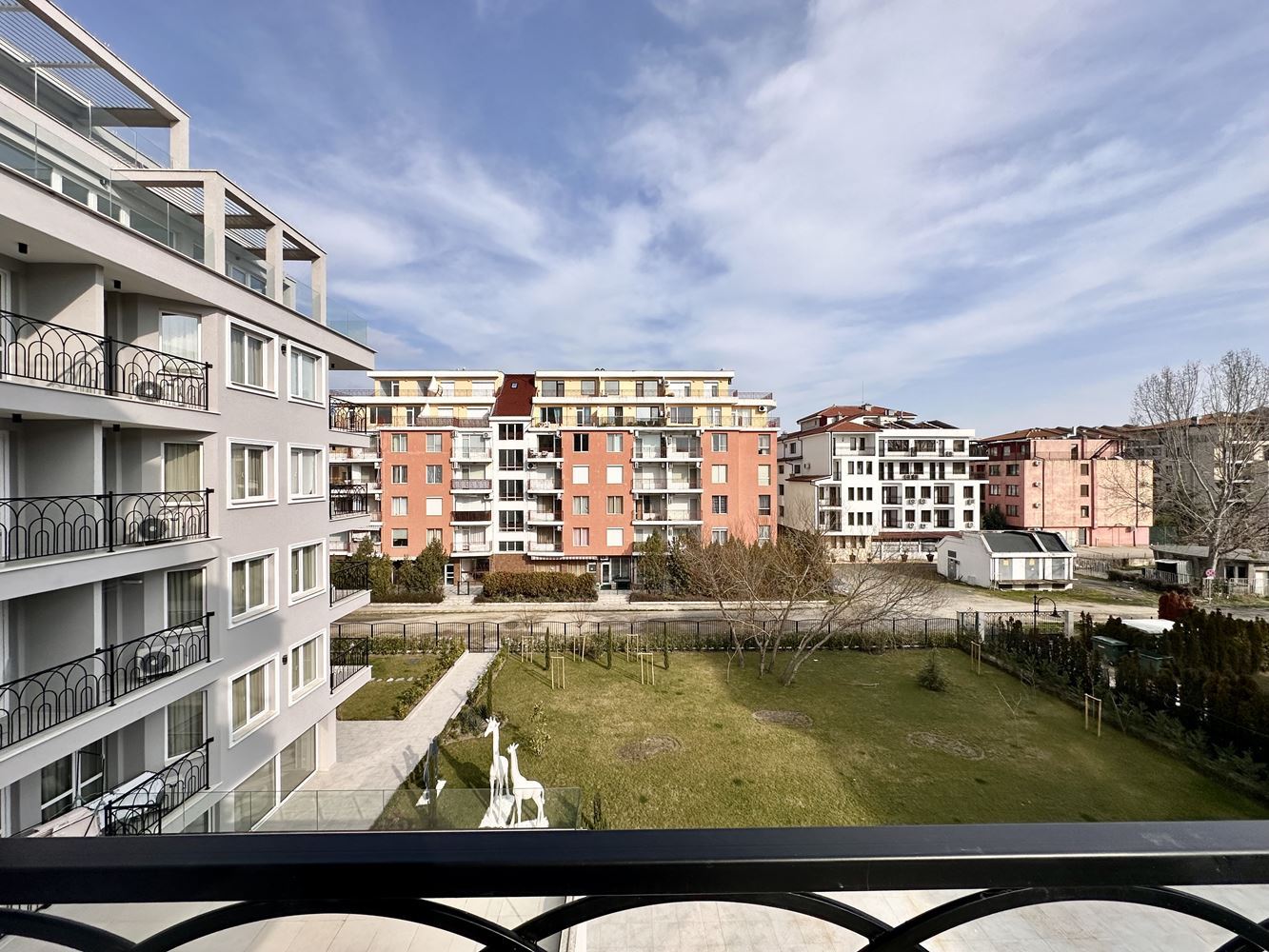 Cozy one-bedroom apartment with pool and green area view in Sunny Beach – ready to use