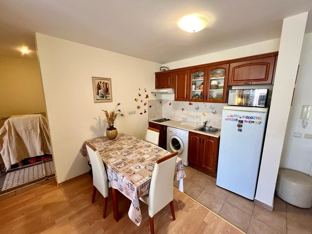 Apartment in a complex with a wide range of services