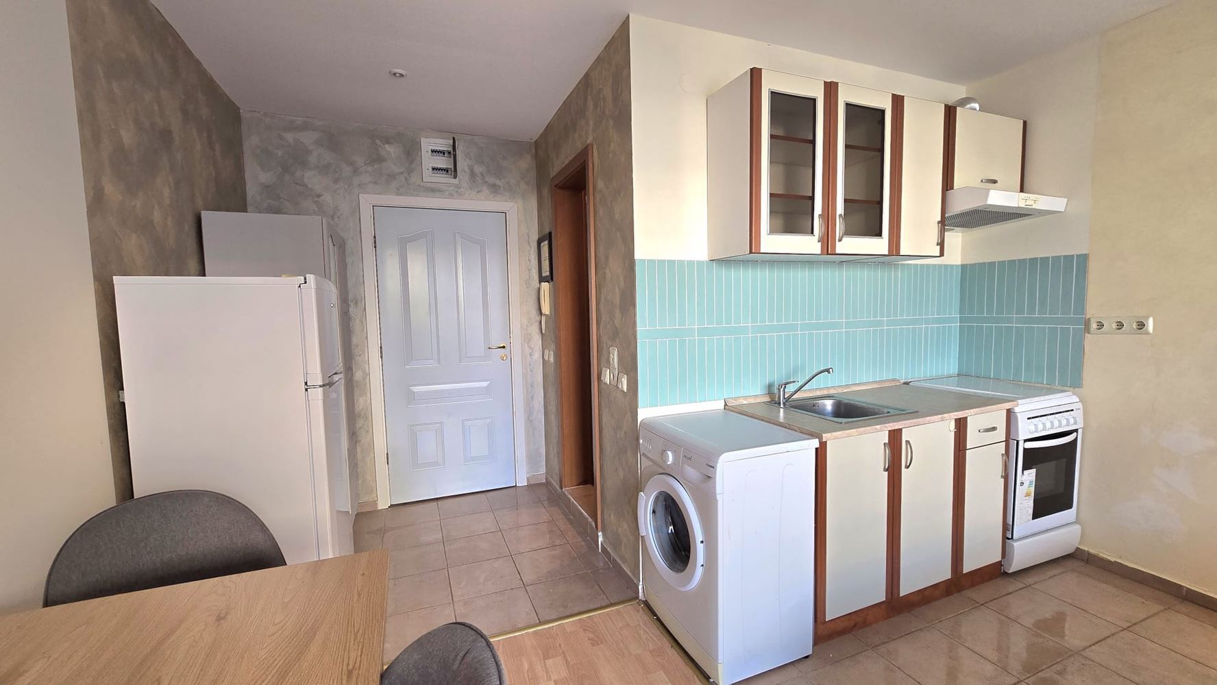 Bright Studio with Pool View in a Modern Complex in Sunny Beach