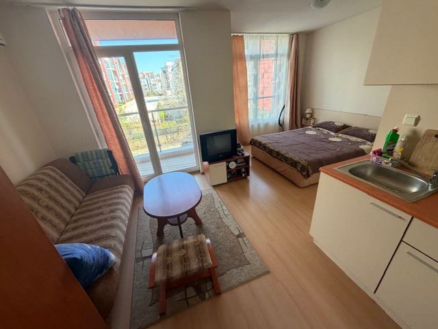 Studio with intelligent layout and prime location – 200 m from Cacao Beach