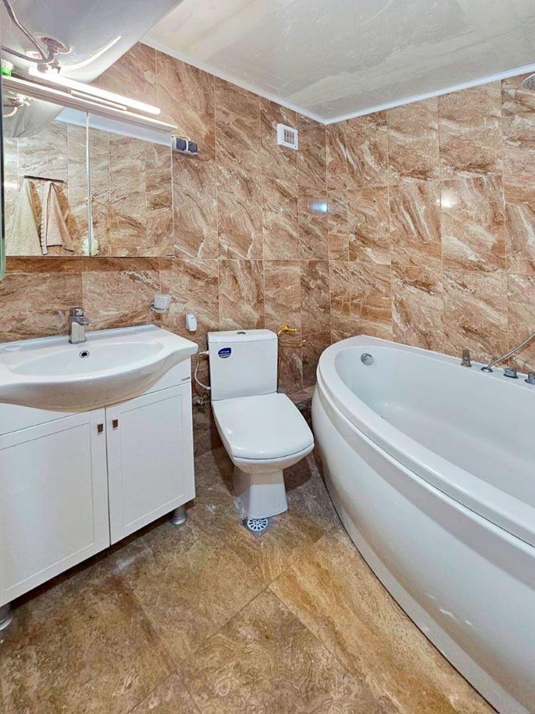 Luxury two-bedroom apartment with sea view on the first line in Ravda – 114 m², two terraces, and full comfort