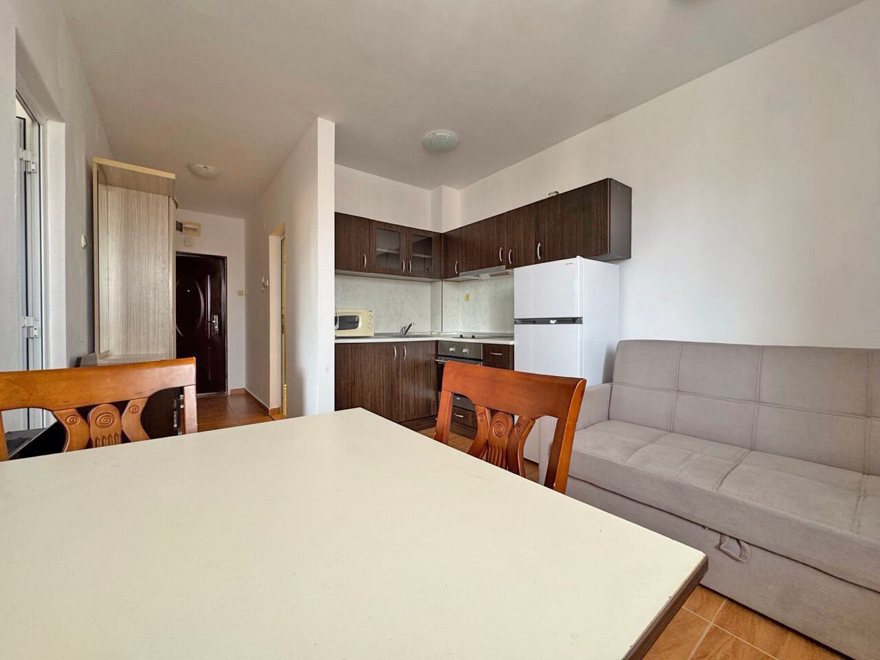 Coziness and practicality – one-bedroom apartment in a complex in Sunny Beach