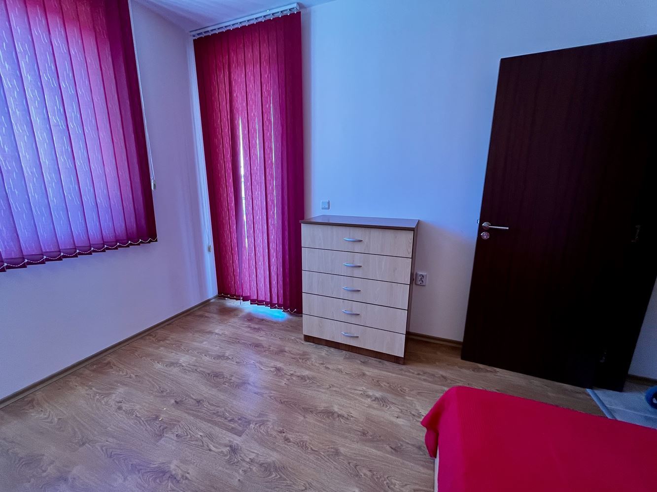 Seaside comfort and tranquility near Nessebar! Furnished one-bedroom apartment with pool view in a luxurious gated complex