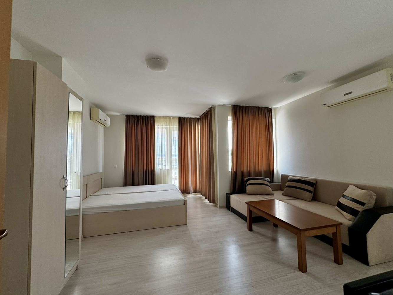 Spacious studio with a large panoramic terrace in Sunny Beach – excellent location and low maintenance fee