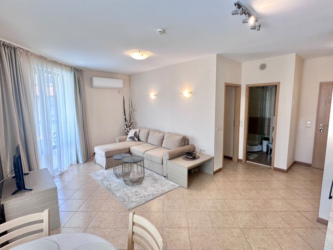 Unique One-Bedroom Apartment with Balcony and Pool View in a Prestigious Complex in Sunny Beach