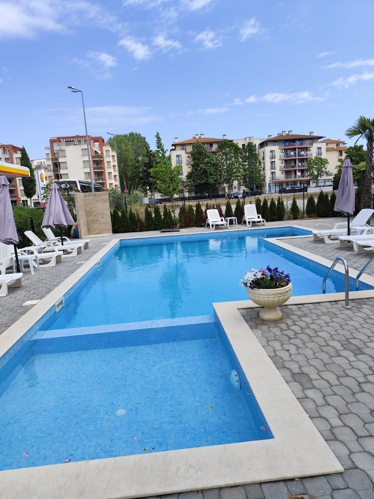 Luxury Three-room Apartment in a Well-Maintained Complex in Sunny Beach