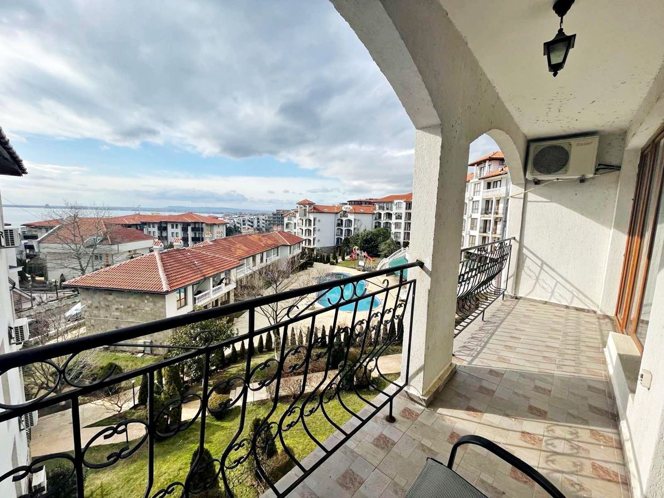 One-Bedroom Apartment with Panoramic Sea View in Sveti Vlas – Style, Comfort and Excellent Investment