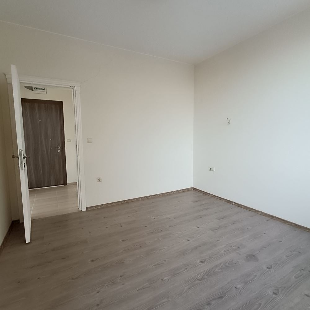 One-Bedroom Apartment on the First Line in Ravda with Panoramic Sea View