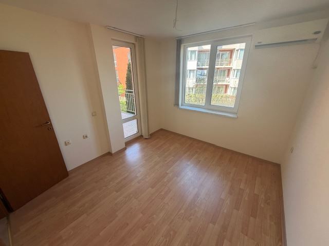 Spacious one-bedroom apartment in a green oasis in Sunny Beach – ideal for holiday and investment