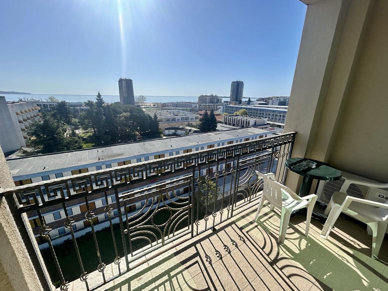 Sunny Beach – spacious studio with sea view only 200 m from the beach