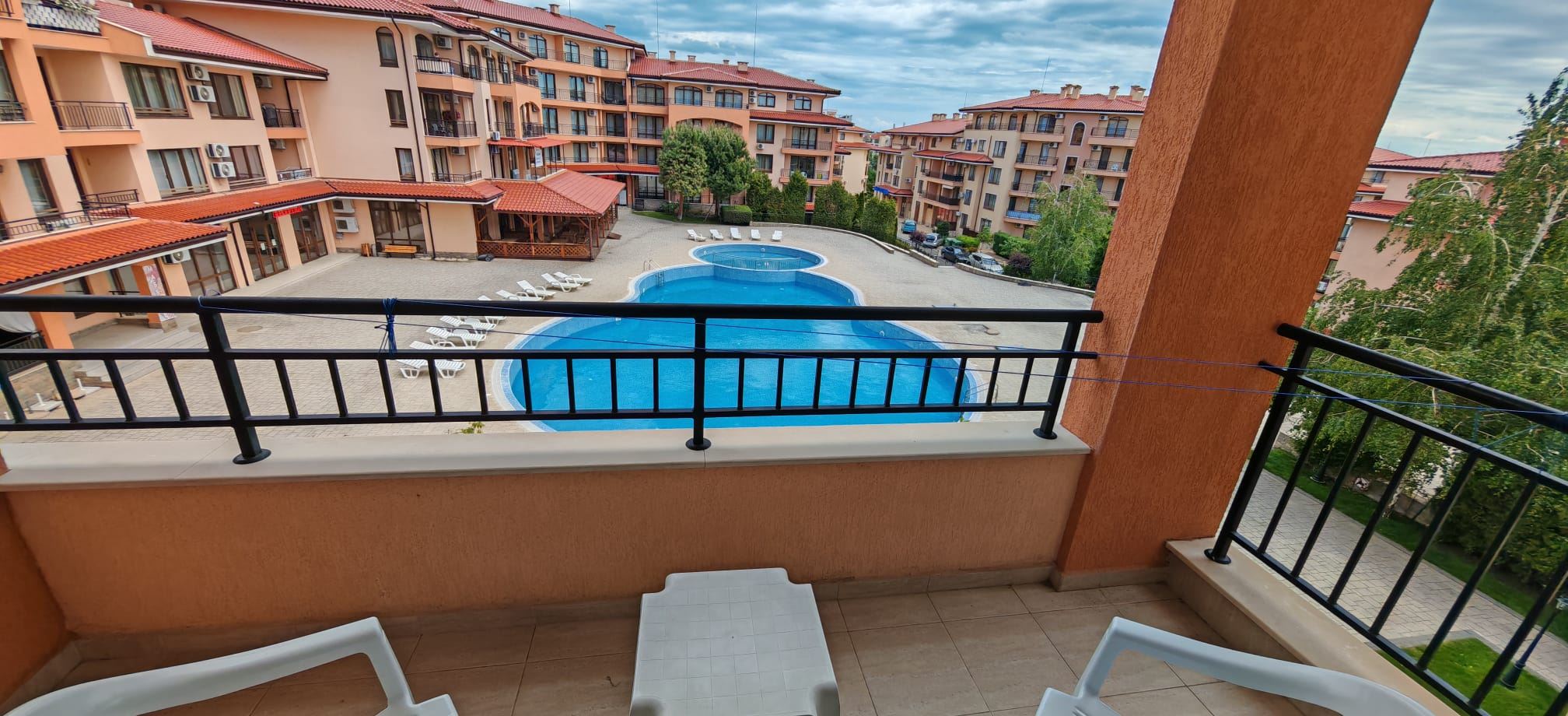 Cozy studio just steps from the sea in Sveti Vlas – the perfect balance between comfort, location, and investment
