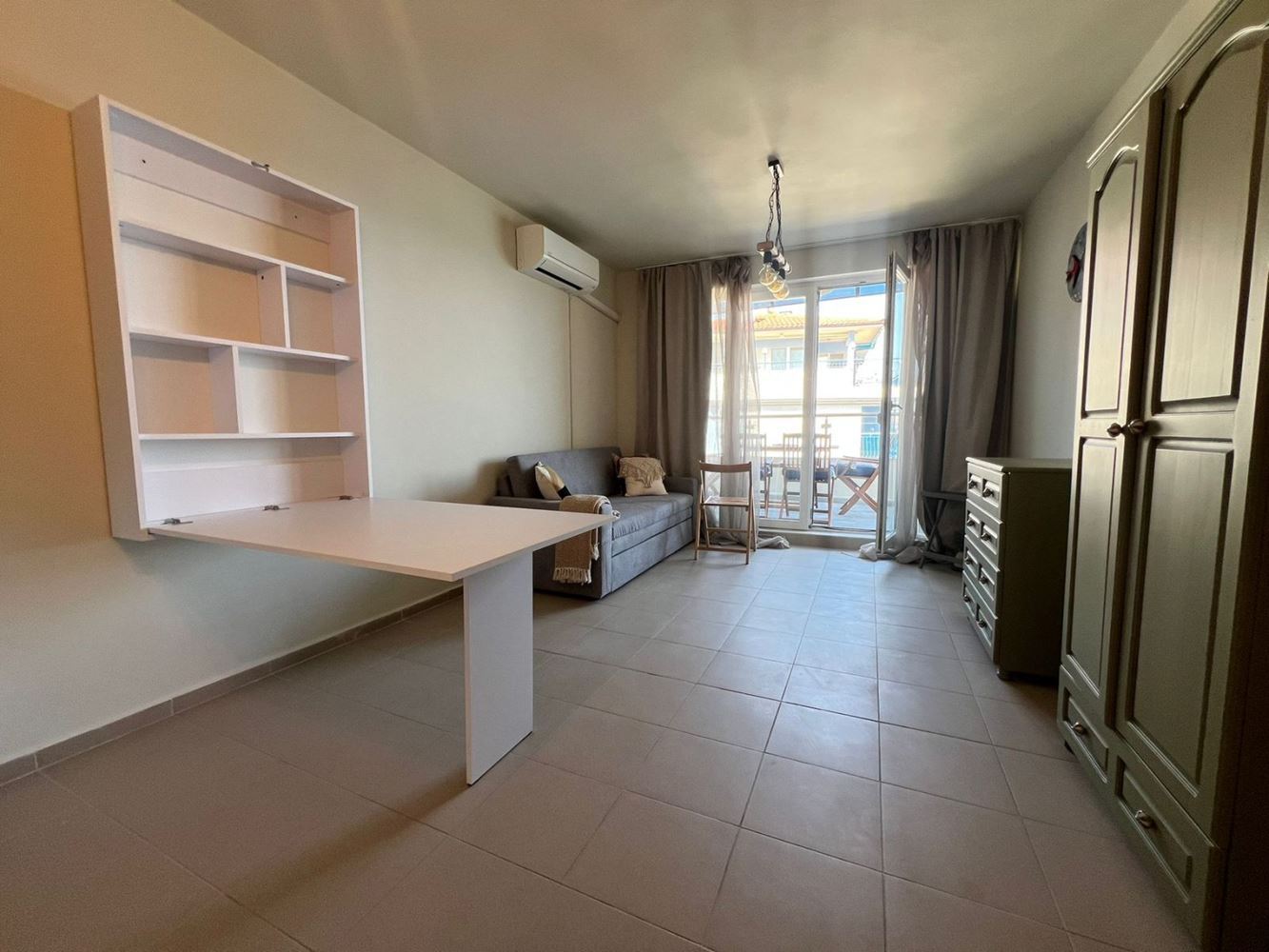 Sozopol – one-bedroom apartment on absolute first line to the sea at Harmani Beach