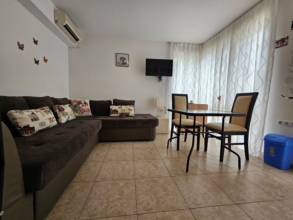 One-bedroom apartment with a sea atmosphere in the heart of Sveti Vlas