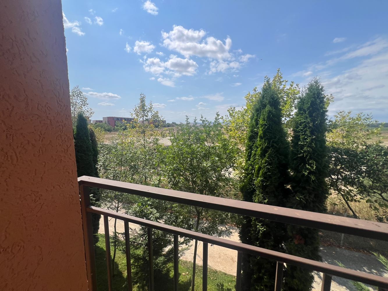 Small One-Bedroom Apartment in a Green and Peaceful Complex in Sunny Beach