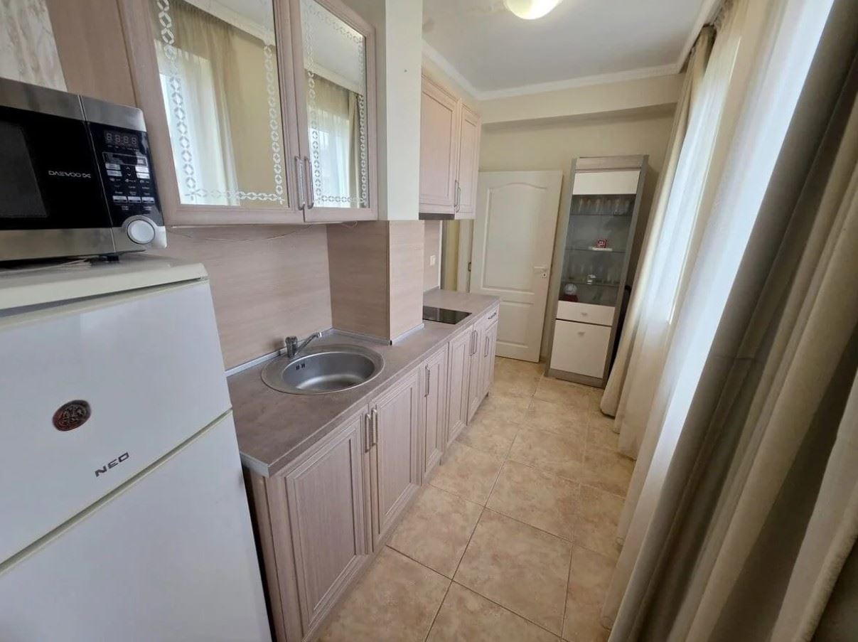 Spacious One-Bedroom Apartment in a Peaceful Seaside Complex in Ravda