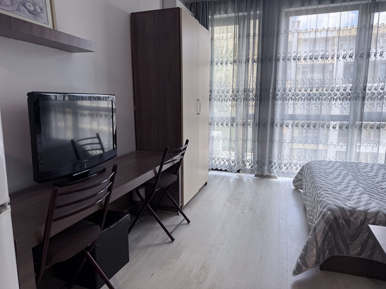 Stylish Studio in Sunny Beach – Spaciousness, Convenience and an Excellent Location for Year-Round Living