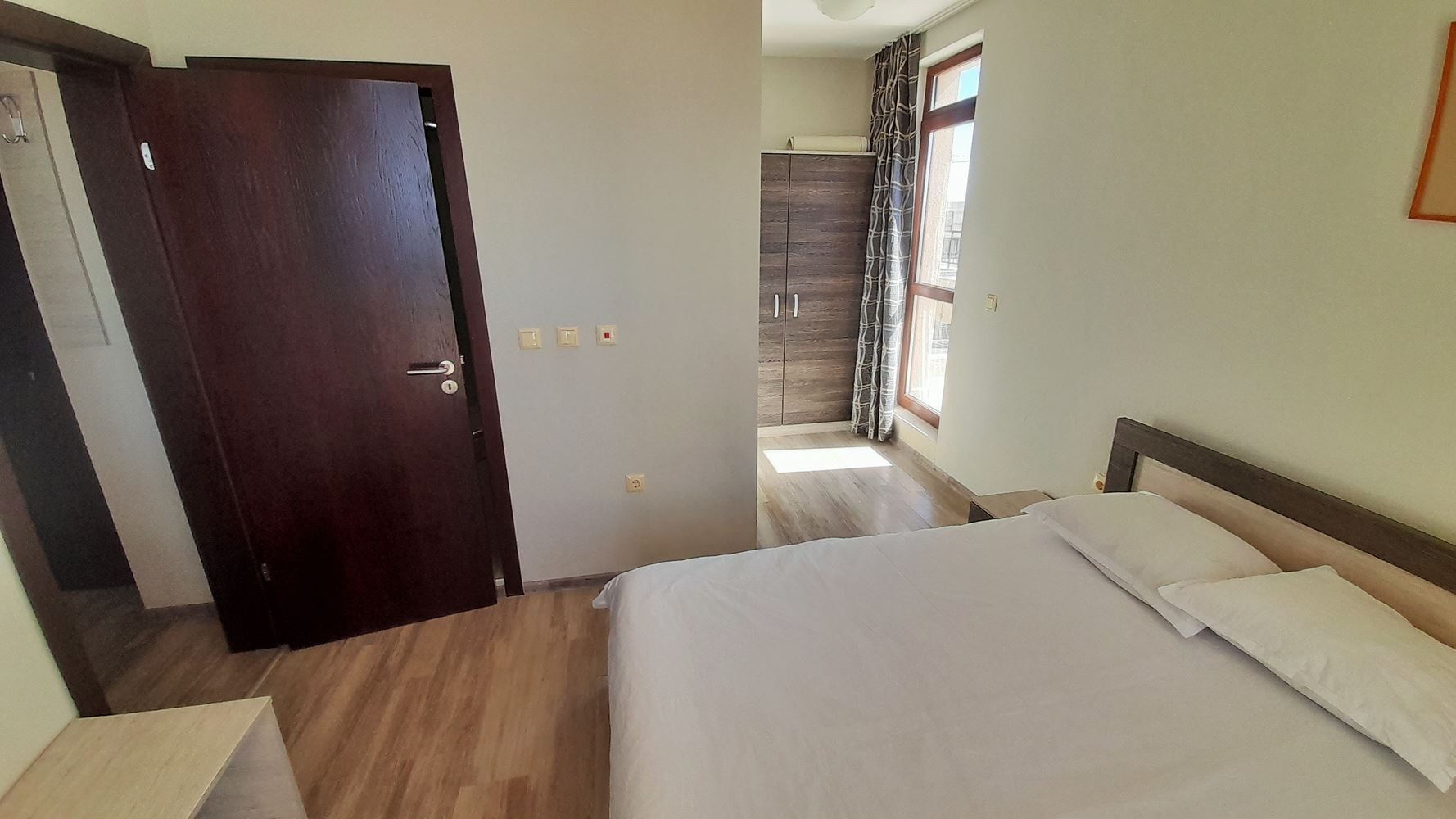 Attractive One-Bedroom Apartment with Sea and Mountain Views in Sveti Vlas