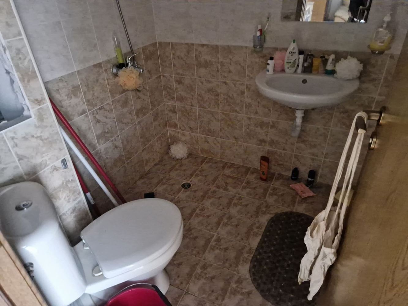One-bedroom apartment with pool view in an excellently maintained complex – ideal for vacation and investment