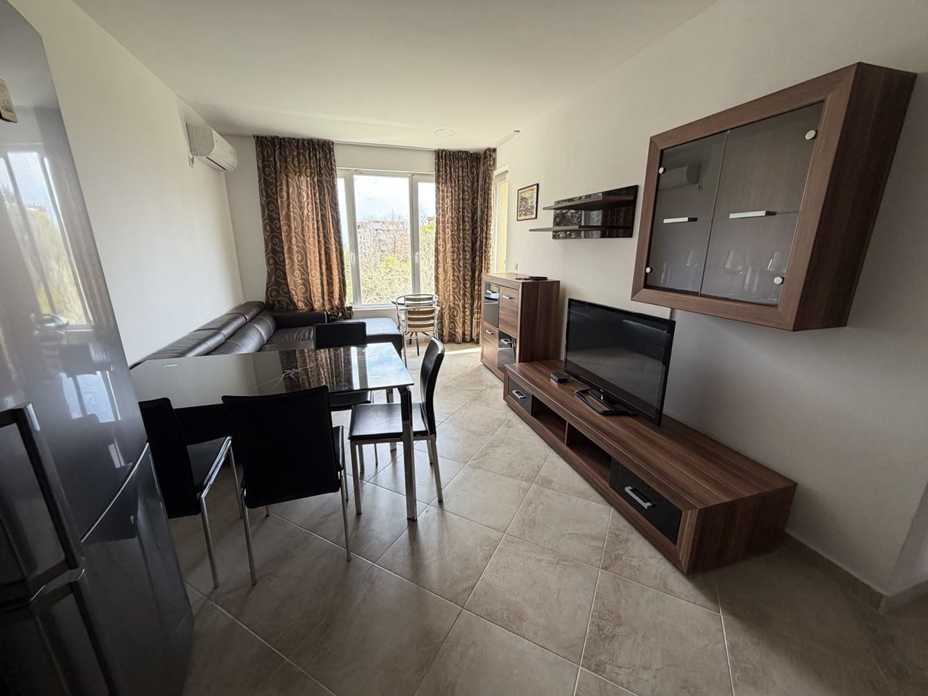 One-bedroom apartment steps from South Beach in Ravda – no maintenance fee