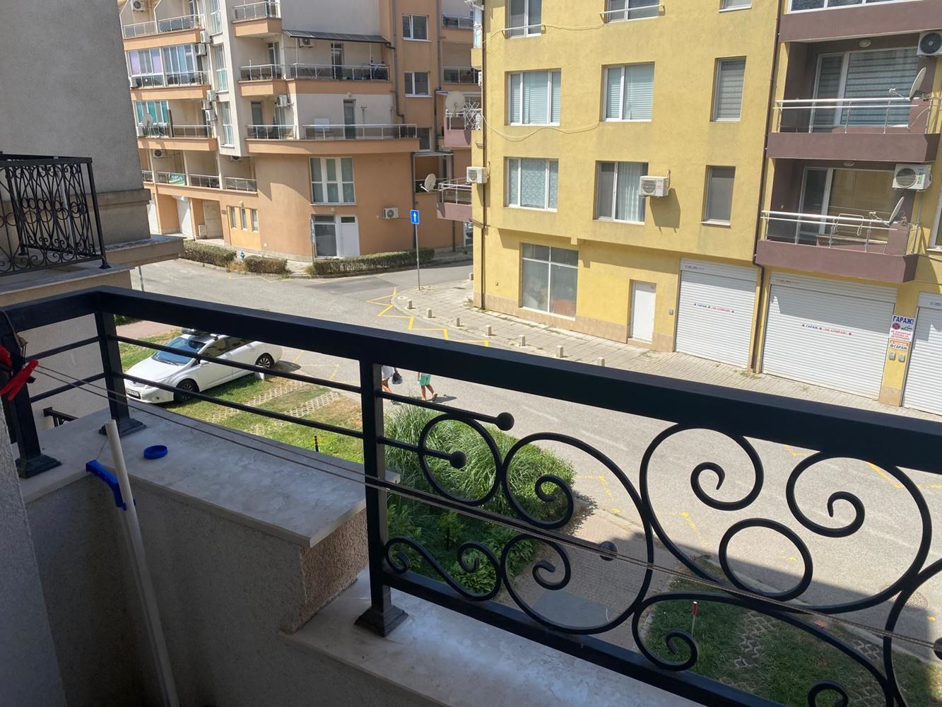 One-Bedroom Apartment in Pomorie – Furnished, with Garden and Excellent Location