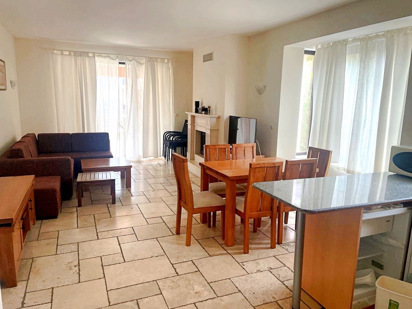 Spacious Furnished Two-Bedroom Apartment with Sea View near Balchik – Comfort Surrounded by Nature and the Golf Riviera