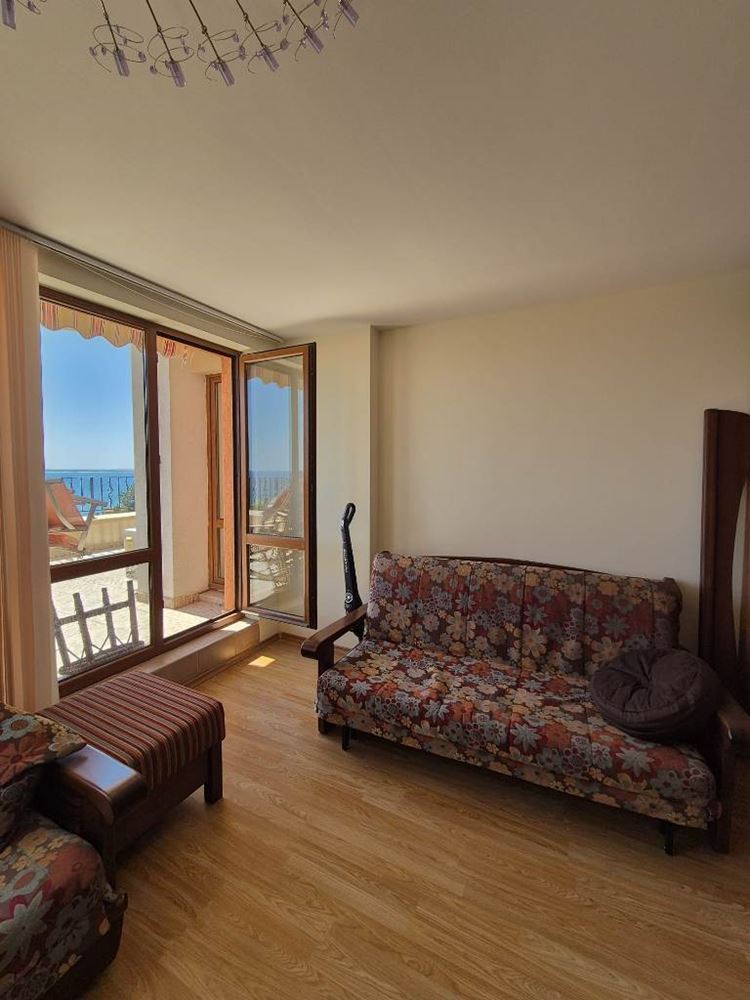 Luxury One-Bedroom Apartment with Panoramic Sea View in Sveti Vlas – Space, Comfort and Prestigious Location