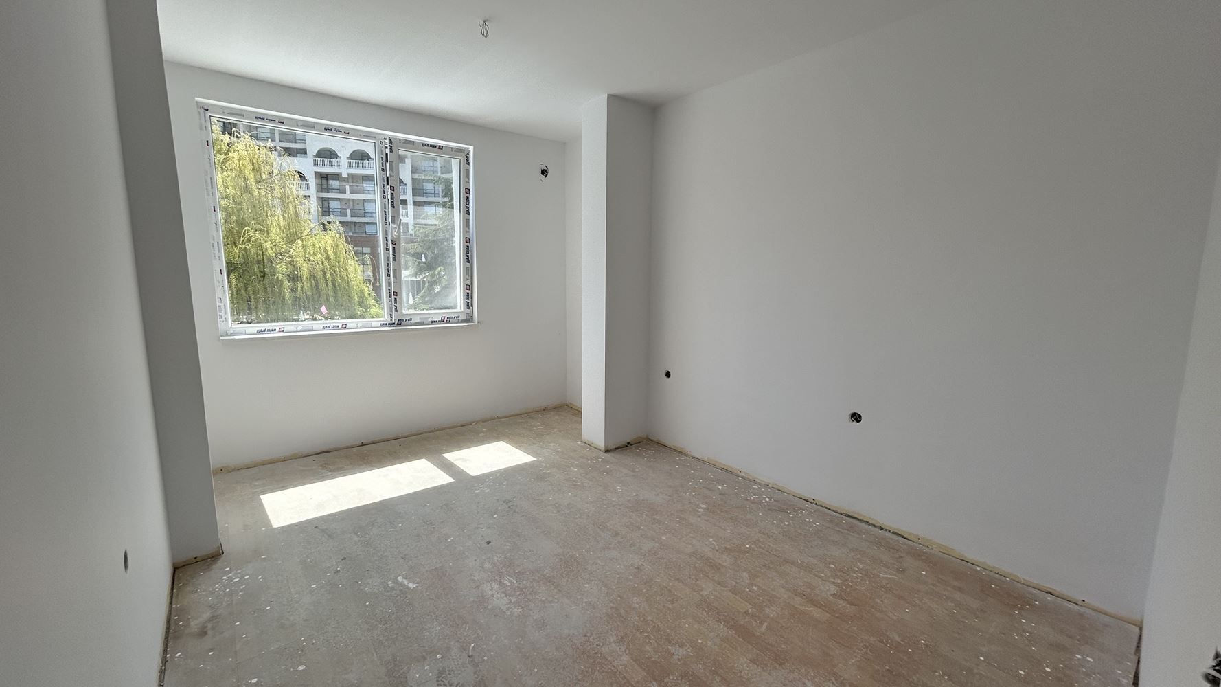 Apartment with Two Bedrooms, South Exposure on the First Sea Line – Space, Comfort and Excellent Investment Opportunity