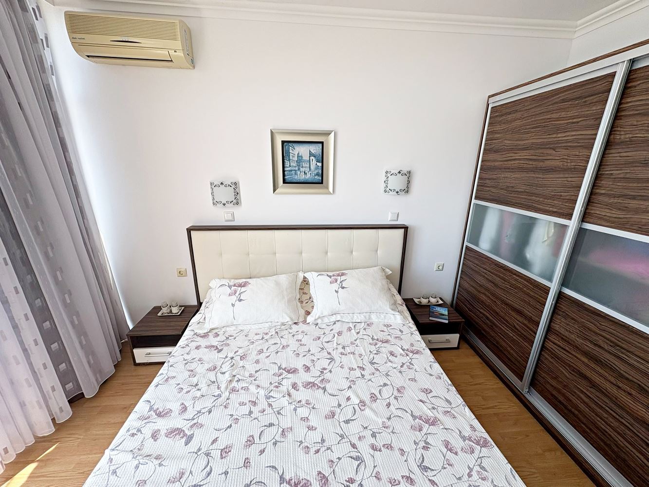 Luxury One-Bedroom Apartment with Panoramic Sea View on the First Line in Sveti Vlas