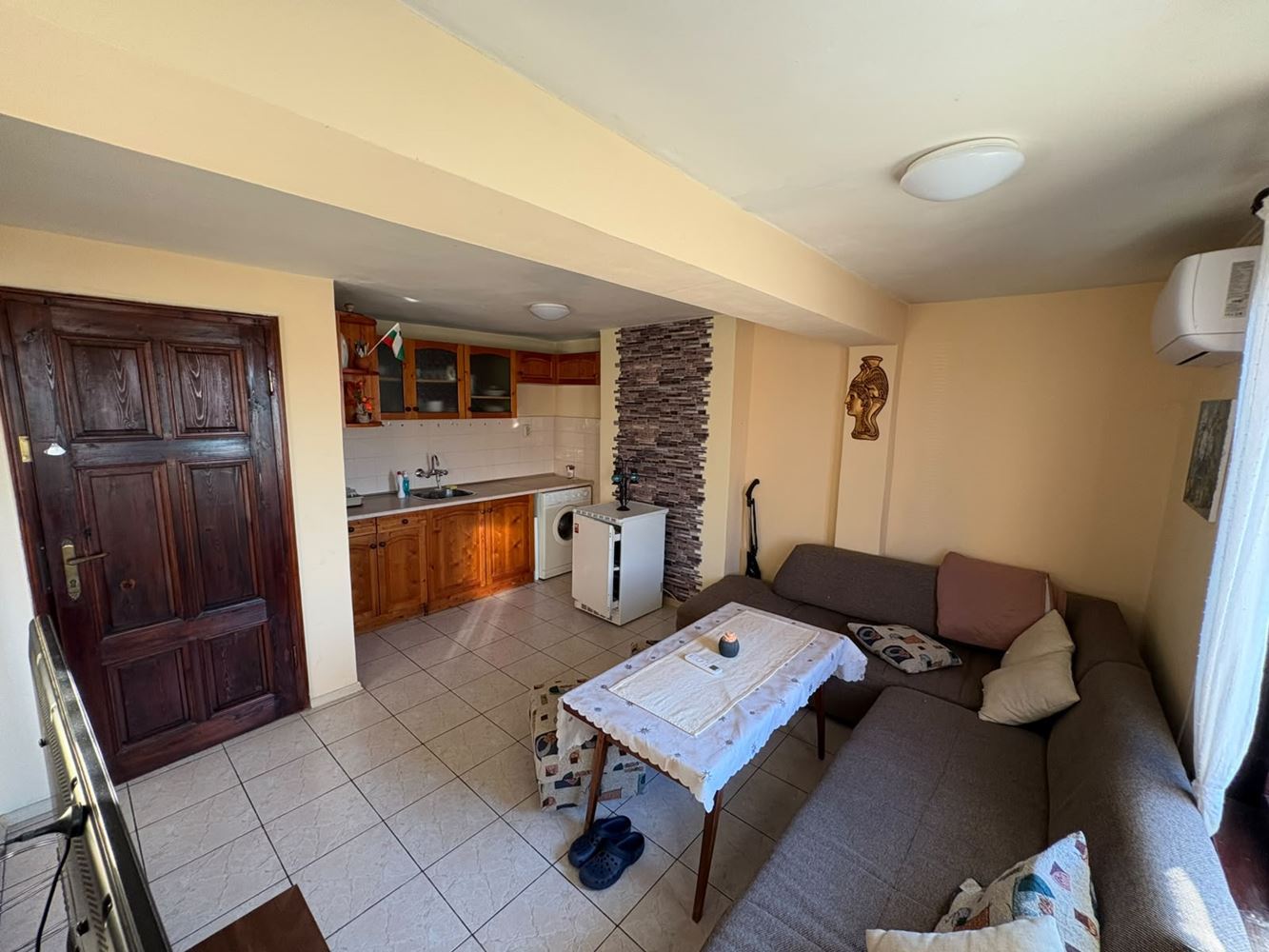 Furnished one-bedroom apartment 400 m from the sea in Sarafovo – no maintenance fee