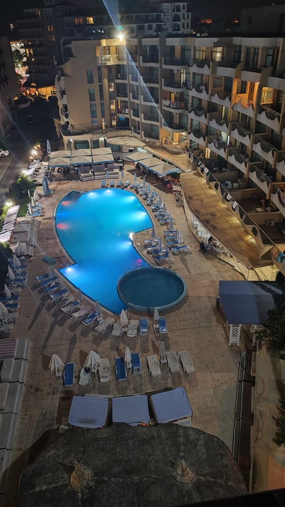 Sunny Beach – fully furnished spacious studio in a luxury complex only 50 m from the beach