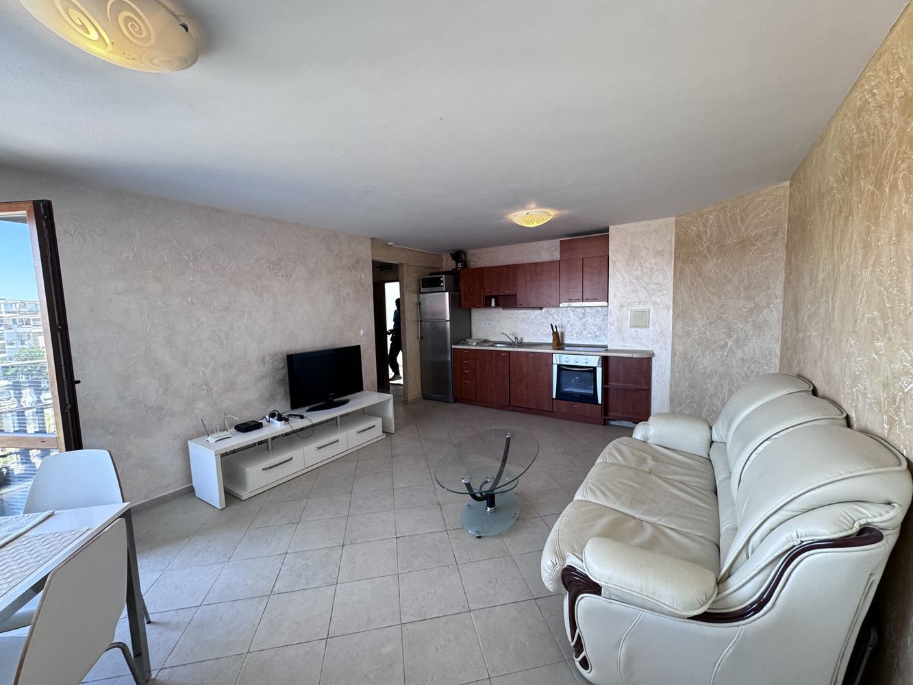 Spacious apartment with one bedroom in a complex with a swimming pool in Ravda – an excellent choice for living or investment