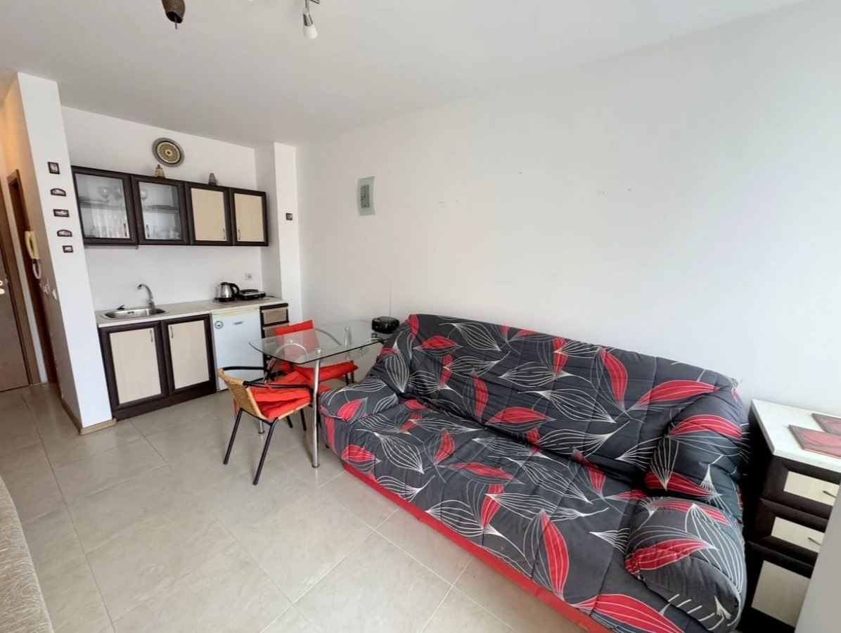 Studio 50 Meters from the Sea in Ravda – An Excellent Opportunity for Your Own Seaside Home and Investment