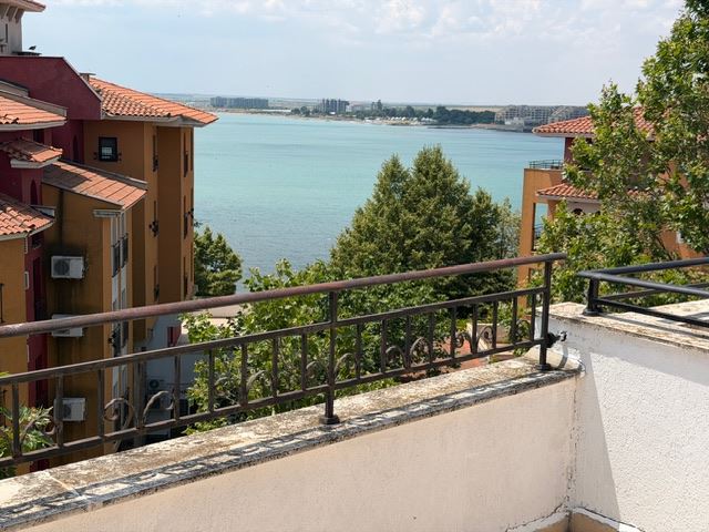 Studio with Sea Panorama on the First Line – Your Holiday Home in Aheloy