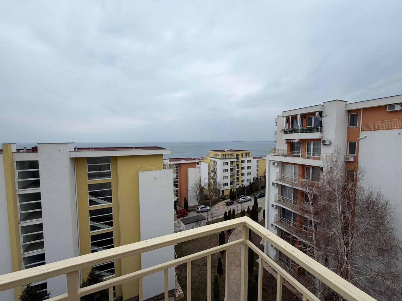 Panoramic studio with sea view in Sveti Vlas – impressive location, large-scale complex, and high-class investment