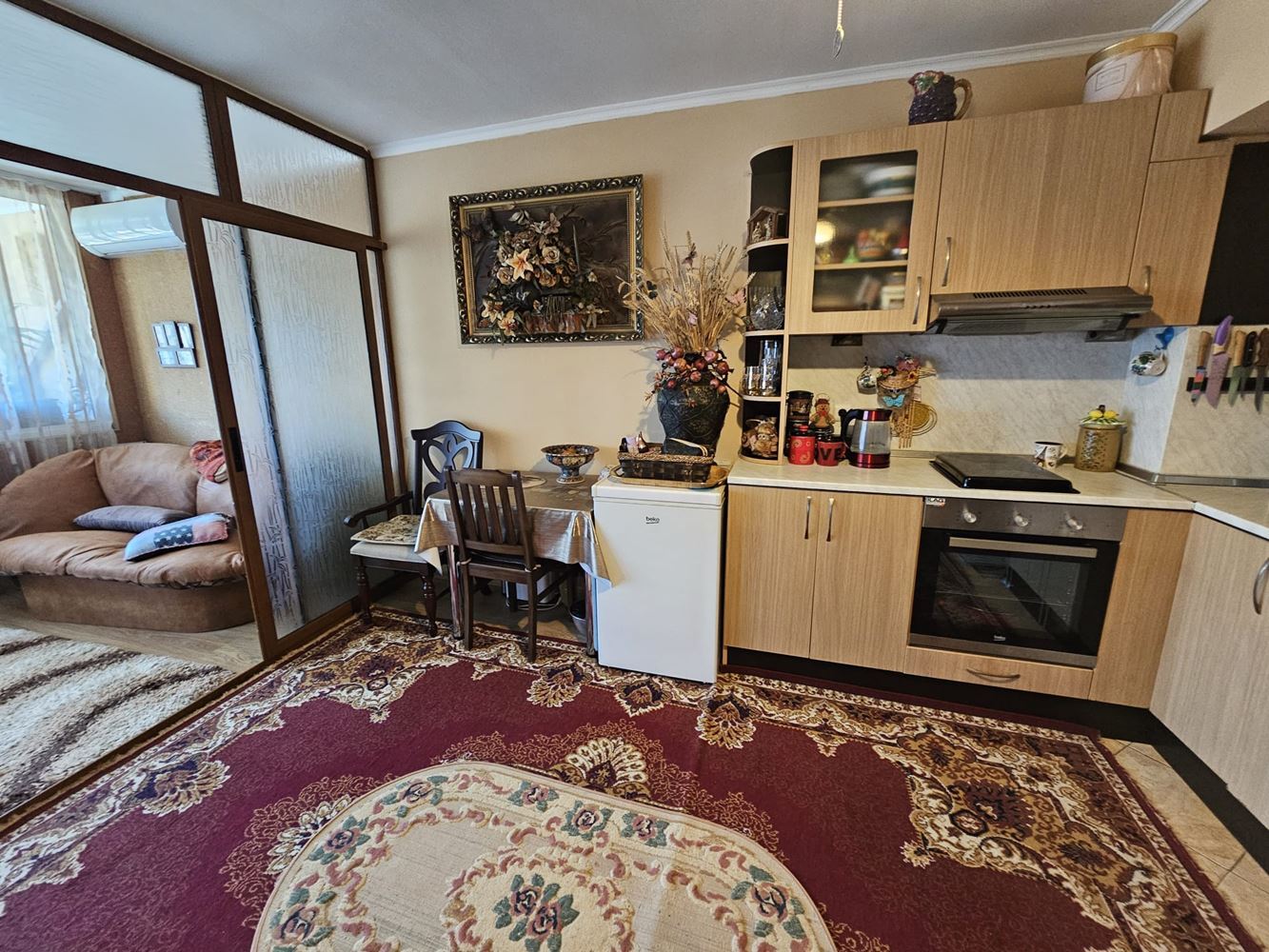 Studio with sea view in Sveti Vlas – with parking space and no maintenance fee