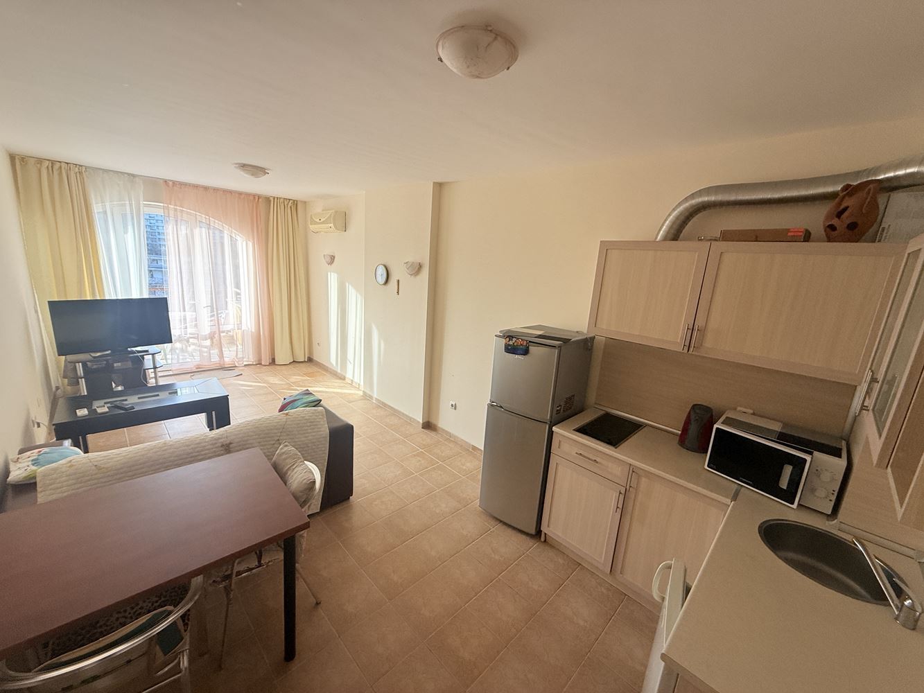 One-Bedroom Apartment on the First Line in Ravda – Sea View, Cosiness and Everything You Need for a Perfect Holiday