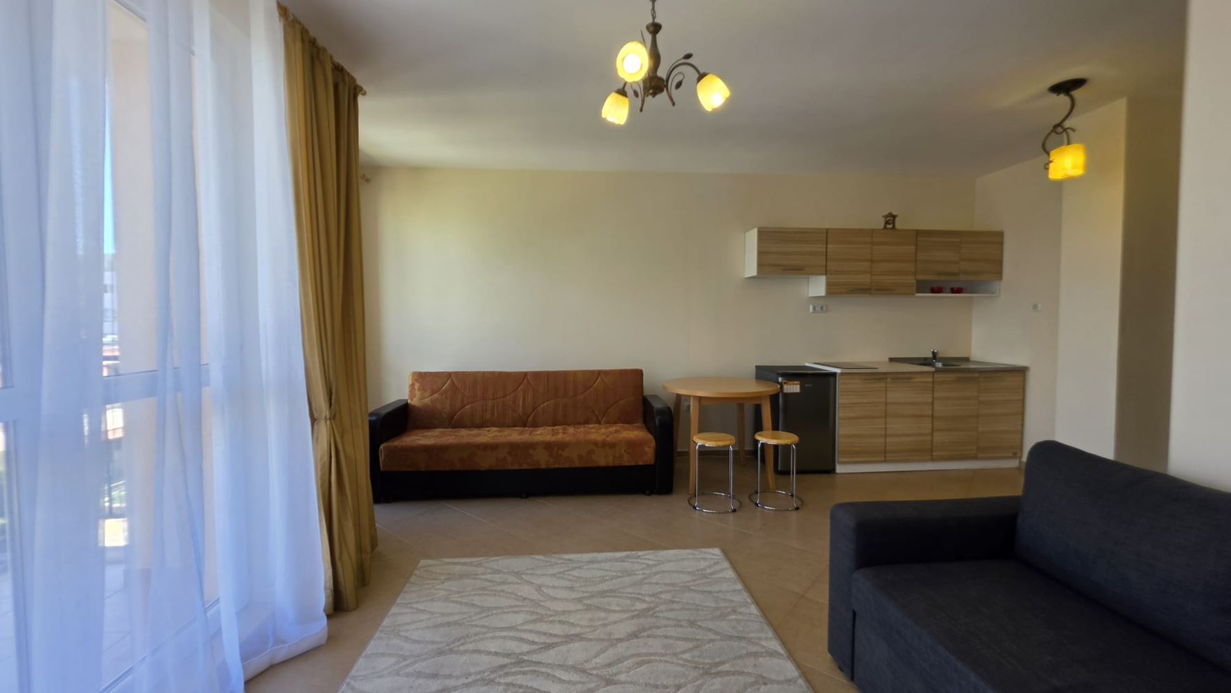 Cosy Studio with Excellent Amenities and Year-Round Living Potential in Sunny Beach