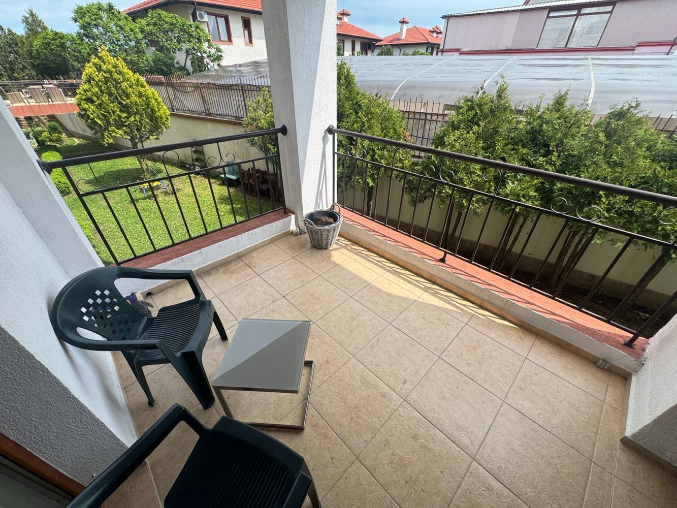 One-Bedroom Apartment in a Gated Complex in Aheloy – Fully Furnished and Ready to Move In