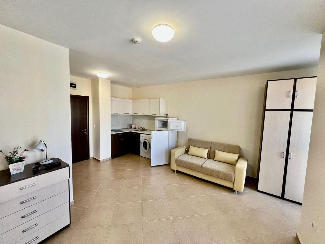Fully Furnished Studio in Sunny Beach – Comfort, Tranquillity and Excellent Amenities