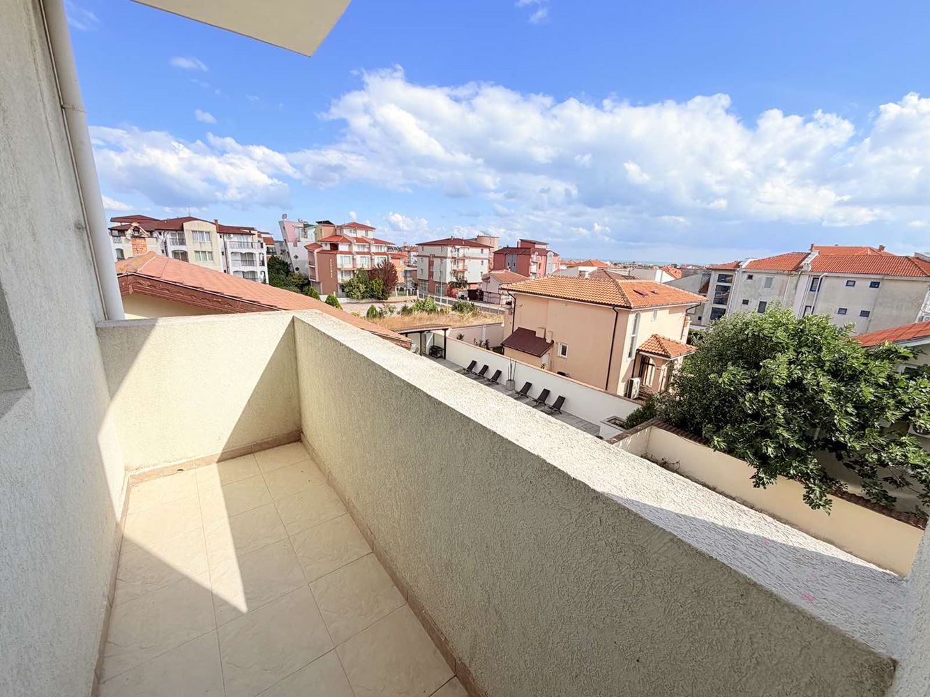 Three-room apartment in Ravda with sea view and no maintenance fee! 