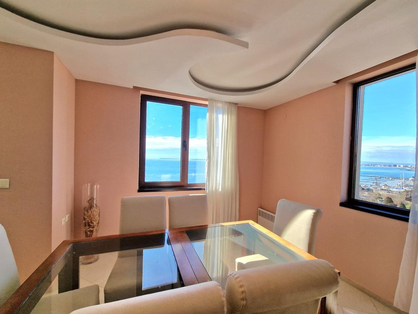 Seaside Two-Bedroom Oasis in Sveti Vlas – Space, Comfort and Impressive Sea Views