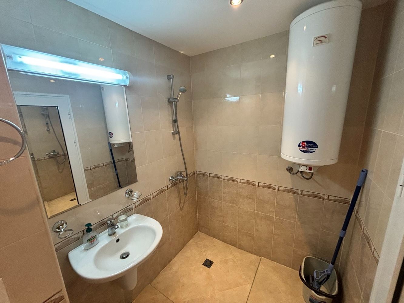 One-Bedroom Apartment with Partial Sea View – Just a 3-Minute Walk from the Beach in Sveti Vlas