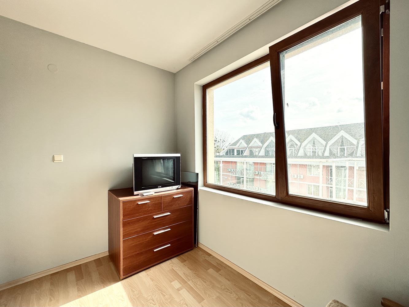Spacious Studio with Impressive Panoramic Terrace in Sunny Beach