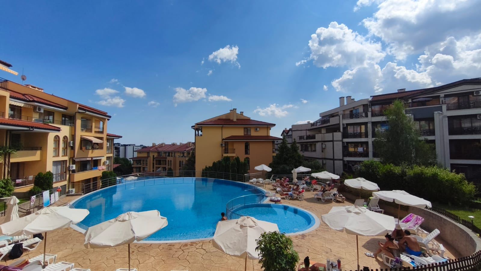 Spacious Two-Bedroom Apartment with Sea View in Sveti Vlas, 200 Meters from the Beach