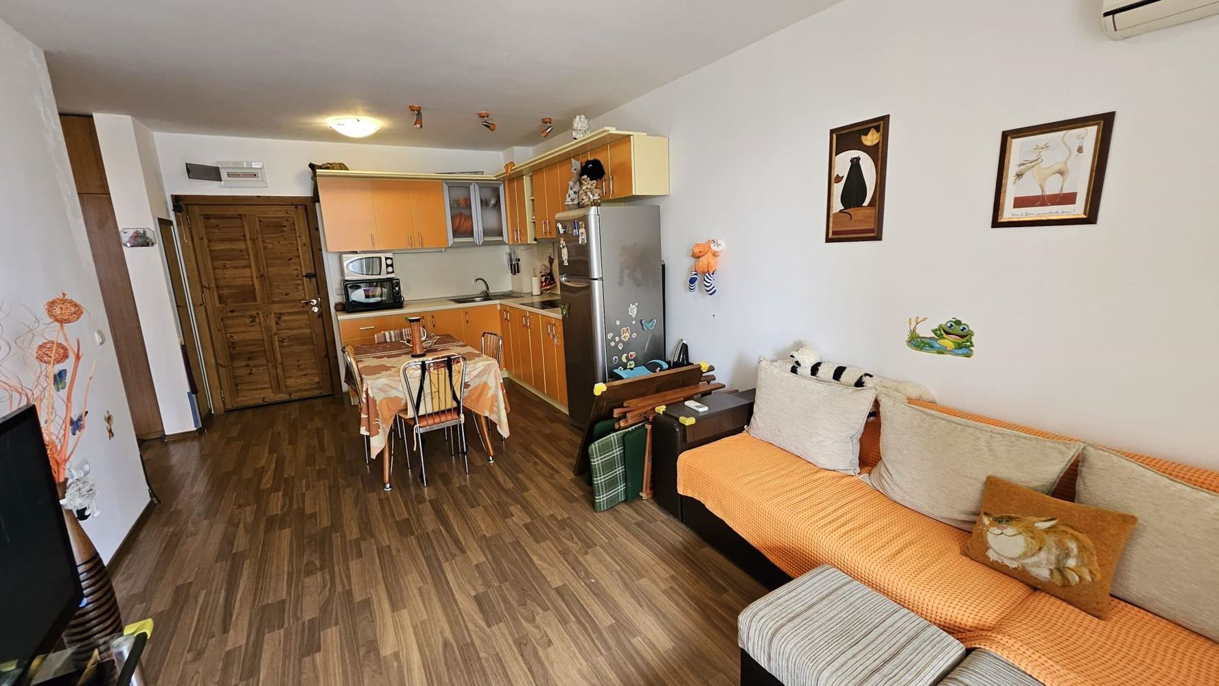 Seaside comfort just steps from the beach – one-bedroom apartment with sea view in Sveti Vlas