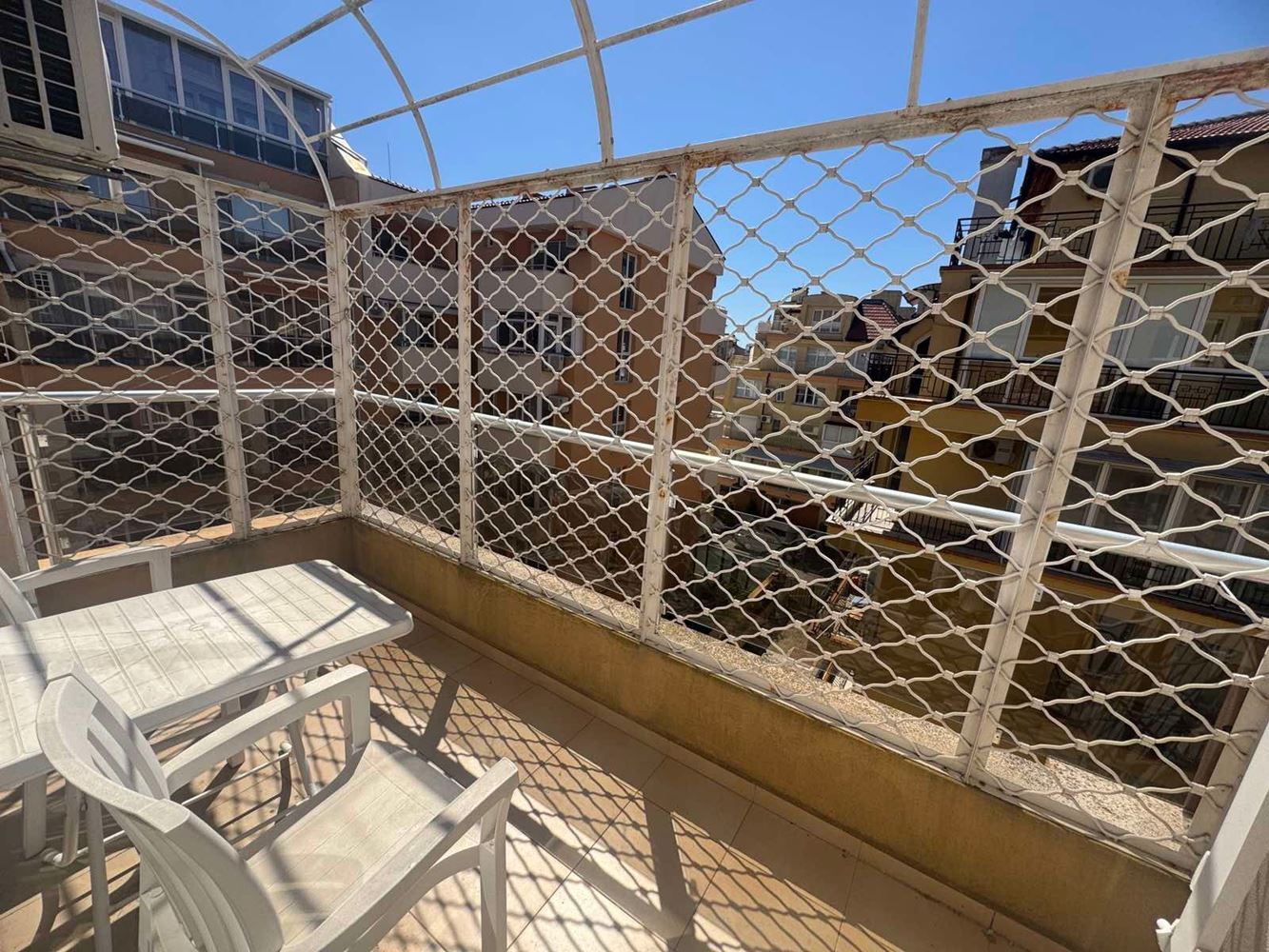 Cozy fully furnished studio 300 m from the sea in Pomorie – an excellent investment and holiday property