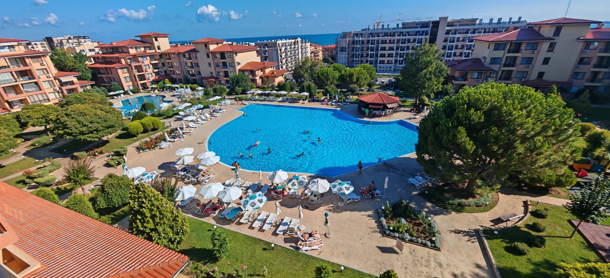 Panoramic sea and pool views – spacious apartment with two bedrooms in Sveti Vlas