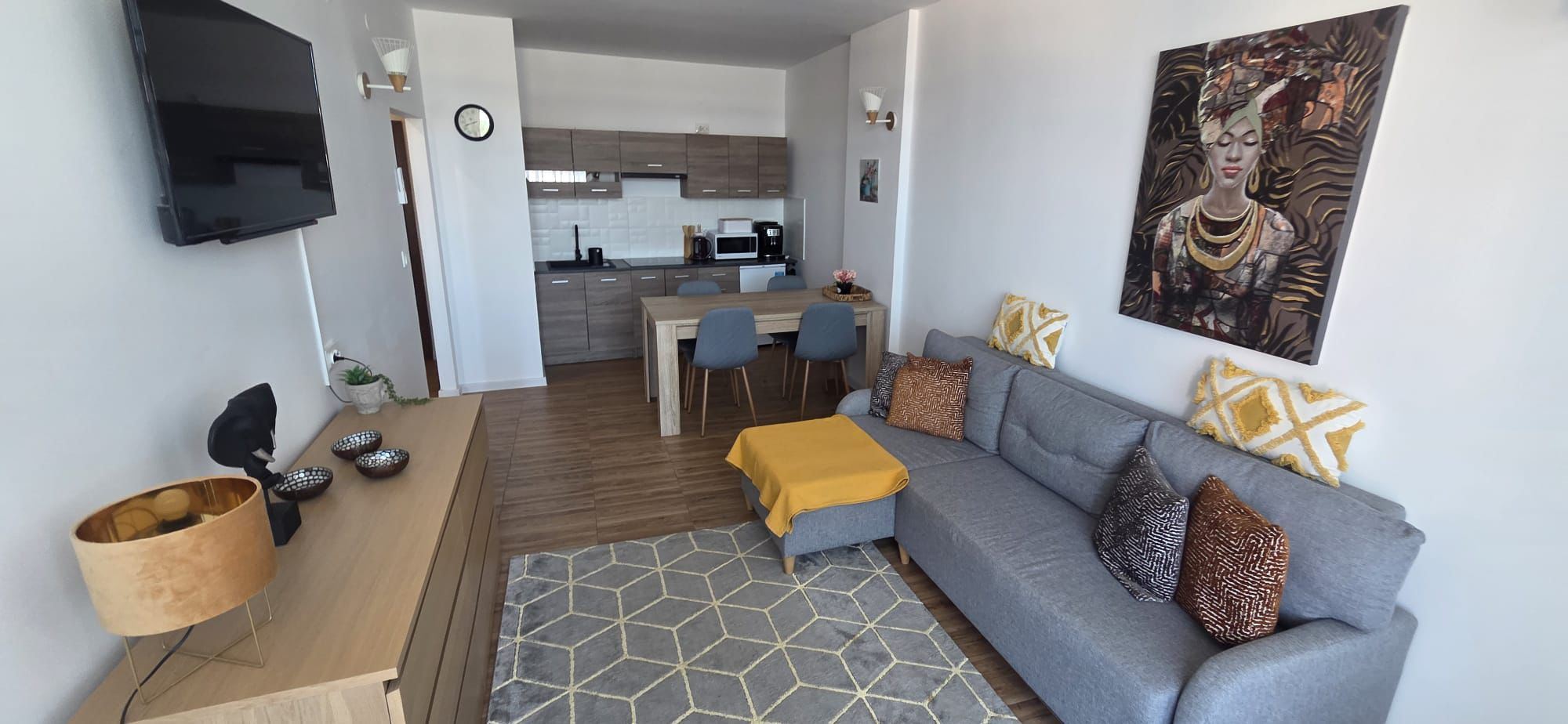 One-Bedroom Apartment 100 m from the Beach in Sunny Beach – Furnished and Ready to Move In