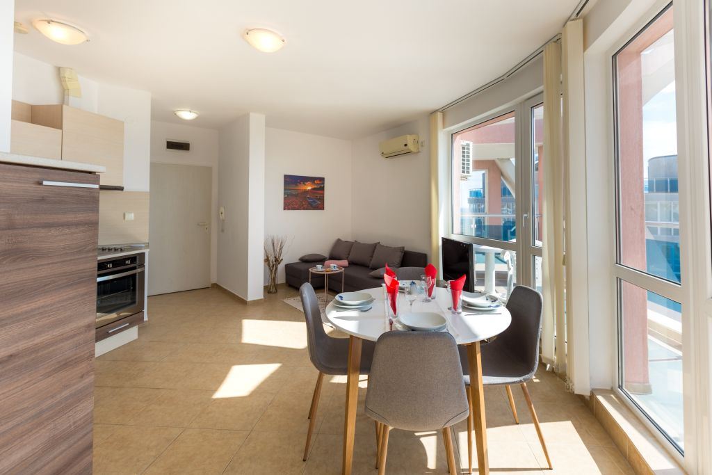 First Line with a Beautiful Sea Panorama – Spacious One-Bedroom Apartment with Two Terraces