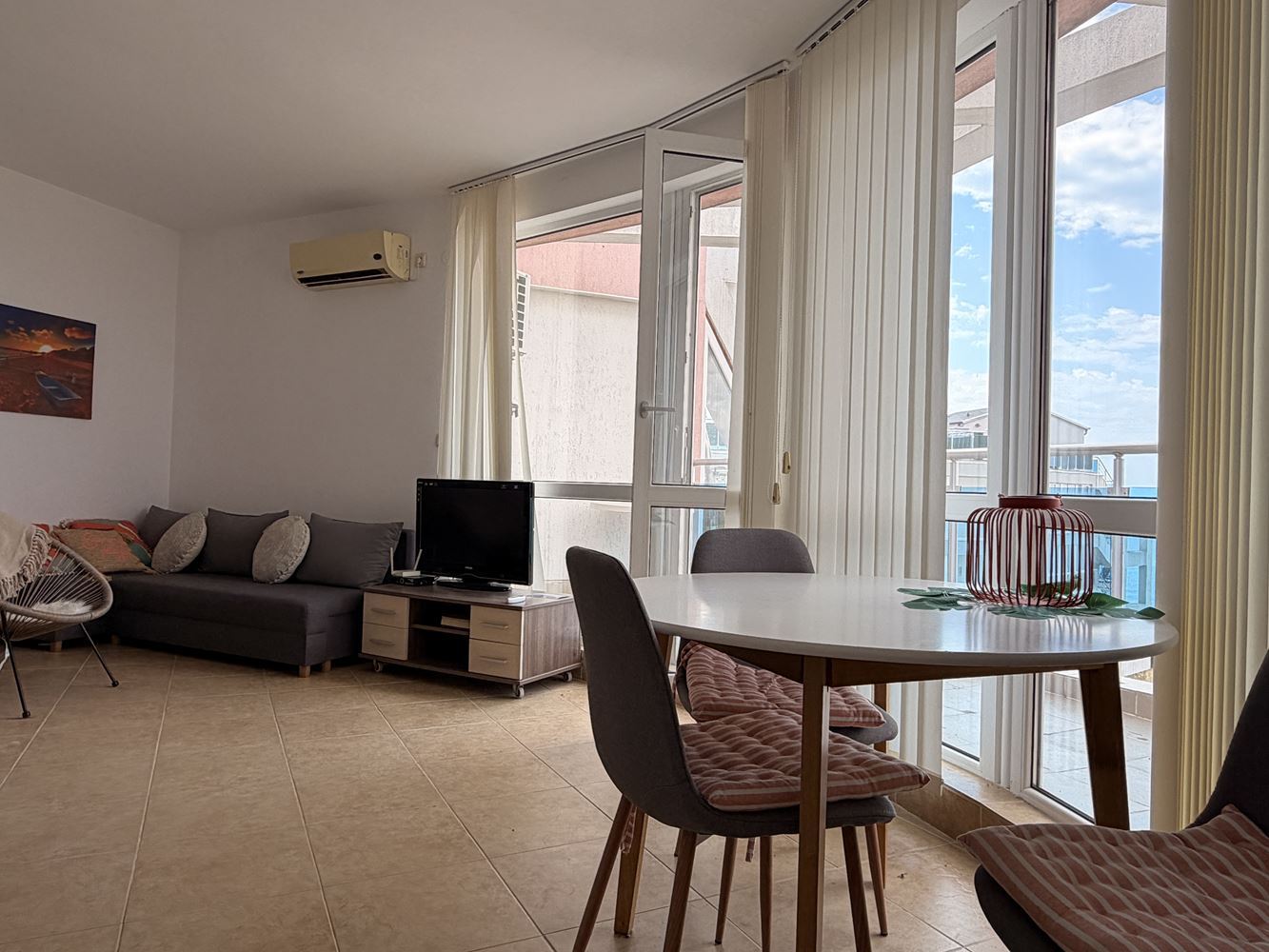 First Line with a Beautiful Sea Panorama – Spacious One-Bedroom Apartment with Two Terraces